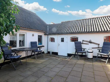 5 Person Holiday Home in Lokken-by Traum