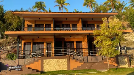 24/7 Lantawan Resort Отели рядом с достопримечательностью «Our Lady of the Immaculate Conception Church»