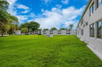 Signature Inn Miami Hotels in Miami-Dade County