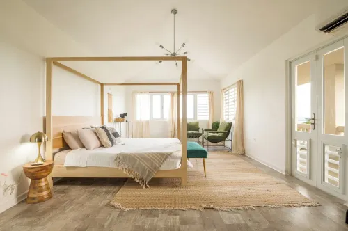 Spacious 7-bedroom villa in Rio Grande w/ pool, OCEAN VIEW, 5 mins to beach!