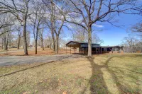 Lake Hudson Home w/ Patio in Locust Grove - Pet friendly