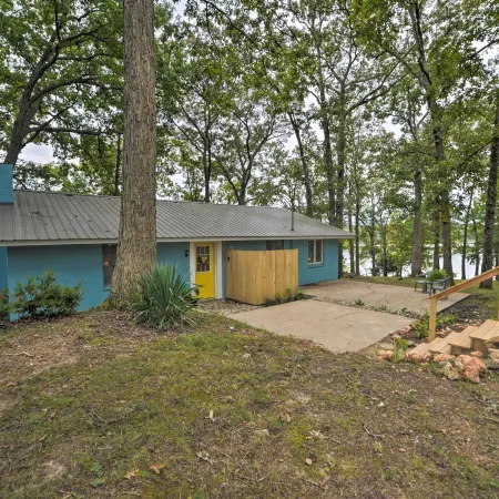 Kentucky Lake Cabin w/ Private Dock + Yard