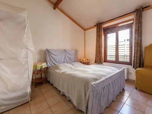 Relaxing Bredene Hideaway - 2-Star