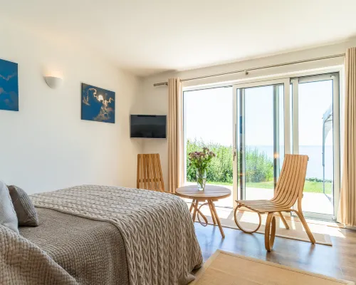 Chic Coastal Retreat in Downderry with Sea Views Hotele w: Torpoint