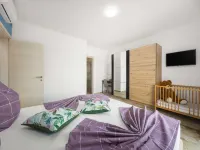Luxe villa in Pula with pool and jacuzzi -  Holiday Villas
