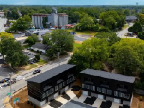 Gorgeous Clemson & Greenville Area Retreat 2Br 2.5 Bat/ Silos / Doodle Trail Hoteles en Easley