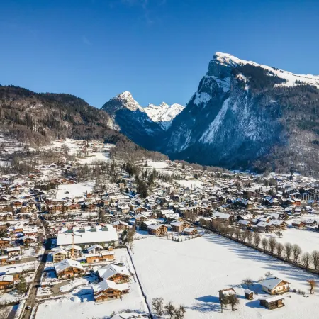 Apartment in Samoëns with Spa & Pool
