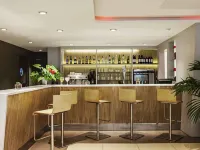 宜必思巴塞羅那科爾內亞飯店 - 寵物友善