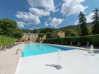Apartment in Rhone Alpes near Ski Slopes