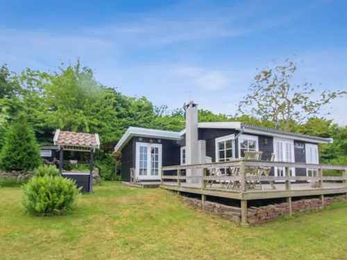 "Fabine" - 50m from the Sea