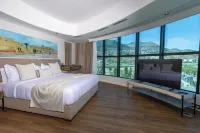 AUREA Hotel Hotel berhampiran CTM