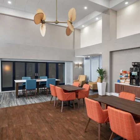 Holiday Inn Express & Suites DESTIN - MIRAMAR BEACH by IHG