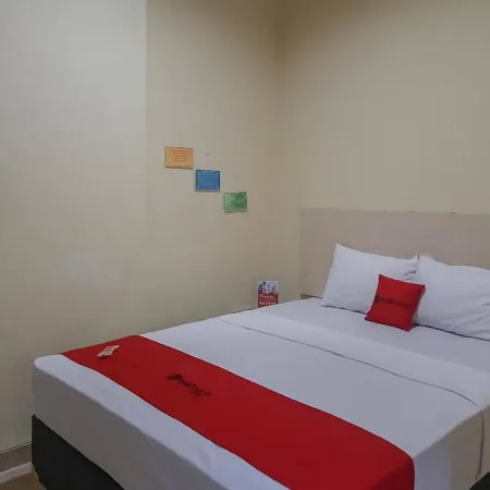 RedDoorz Near Kantor Walikota Bontang