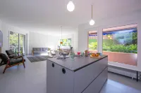 Coloratura - Happy Rentals - balcony