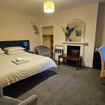 Edward Hotel
