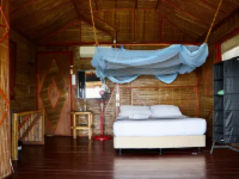 9 Huts on a Hill Hotels in Kudat