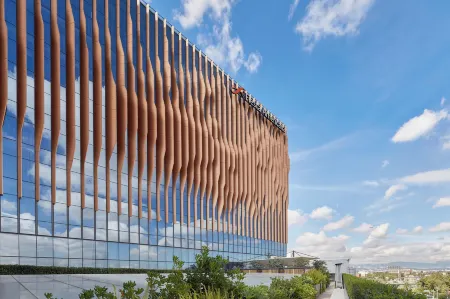 Fiesta Americana Viaducto Aeropuerto Отели рядом с достопримечательностью «GNP Seguros Stadium»