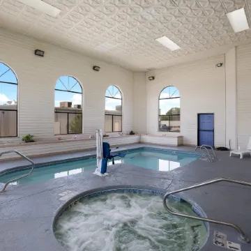 Quality Inn & Suites Junction