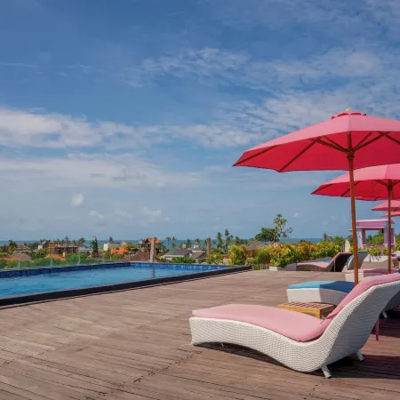 Koa D Surfer Hotel