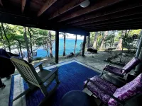 Cozy Cabin with Screened Porch and Fishing Dock on Lake D'Arbonne