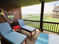 Superheat Retreat - Just 75 Step to the Beach. Breathtaking Ocean View.