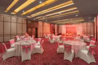DoubleTree by Hilton Gurugram Baani Square - Breakfast