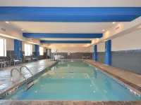 Holiday Inn Express & Suites OKLAHOMA CITY MID - ARPT AREA by IHG Hotels in der Nähe von Crossroads Mall Einkaufszentrum