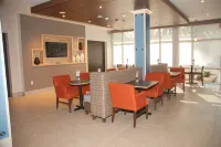 Holiday Inn Express & Suites Decatur by IHG - พร้อมอาหารเช้า