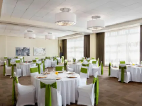 Four Points by Sheraton Kelowna Airport Hotels in Kelowna