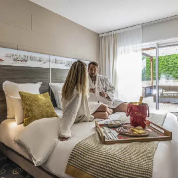 Hôtel Mercure Annecy Sud Отели в г. Анси