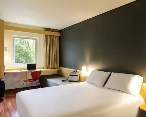 Ibis Monterrey Valle Zimmer Photos