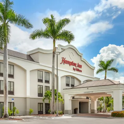 Hampton Inn Ft. Myers-Airport I-75 Hotels near Lakes Regional Park