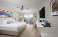 Sunseeker Resort Florida Gulf Coast, Curio Collection Hilton