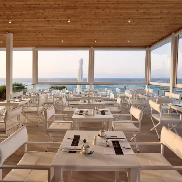 Dimitra Beach Hotel & Suites