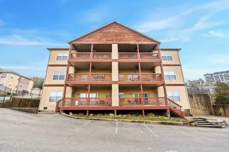 Rockwood Lakeview Getaway Incredible Location!