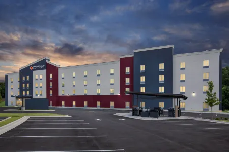 Candlewood Suites HUNTSVILLE - RESEARCH PARK Отели рядом с достопримечательностью «Университет Алабама ин Хантсвилл»