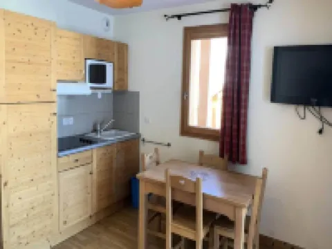 Apartment in Vars Near Ski Slopes Hotels in Vars