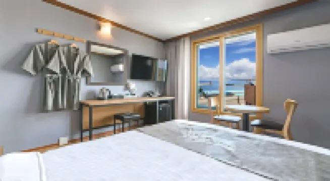 Yang Yang Port View Hotel
