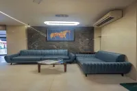 ヴィシャル ホール