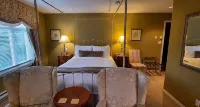 The Beacon Inn at Sidney - Parkplatz