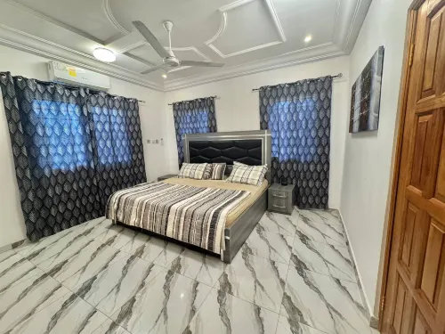 Charming 2 Bedroom House in Vibrant Ablekuma Olebu - 3-Star