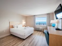 Kasa Gold Coast Inn Traverse City Hotels in Acme Township