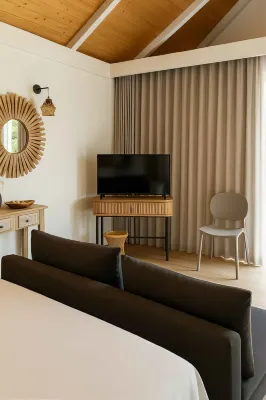 Fare Manini - 4-Star