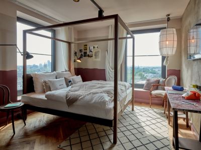 25Hours Hotel Duesseldorf Das Tour