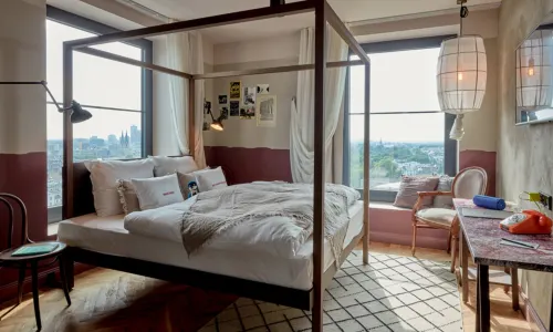 25Hours Hotel Duesseldorf Das Tour