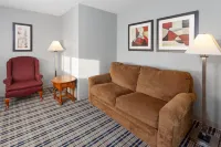 AmericInn by Wyndham Plymouth Hotels in Sheboygan County