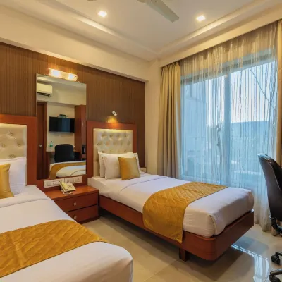 Hotel Lords Mumbai Hotels near RBI