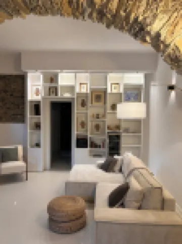 Villa Olive Mill Terra Rossa