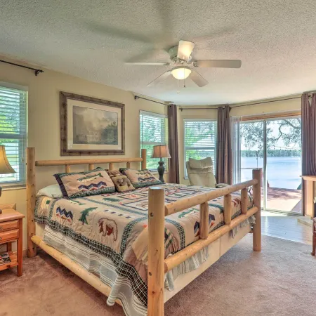 Lakefront Nature Escape! Cabin in Keystone Heights