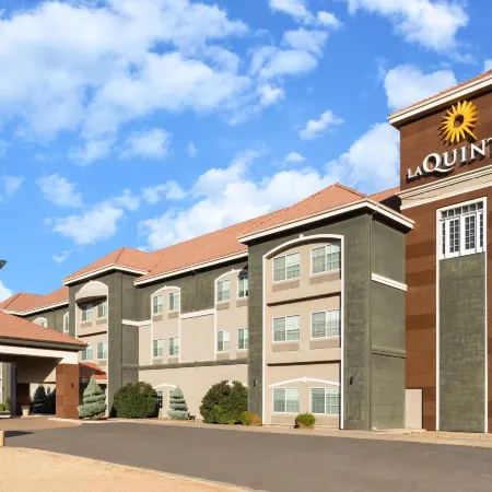 La Quinta Inn & Suites by Wyndham Tucumcari